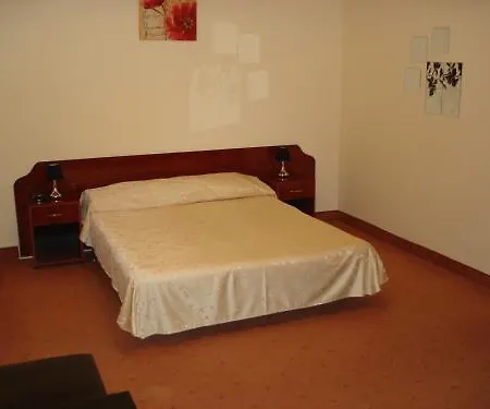 Strelitia 3* Timişoara