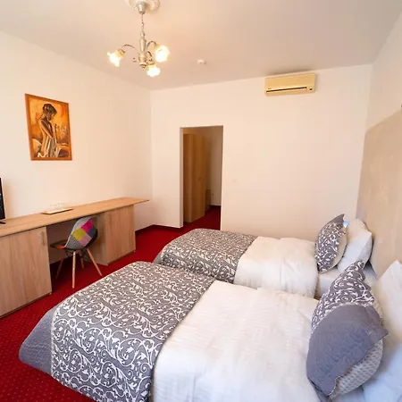 Strelitia Hotel